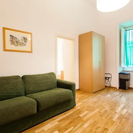 Apartahotel Maison Il Corso 3*